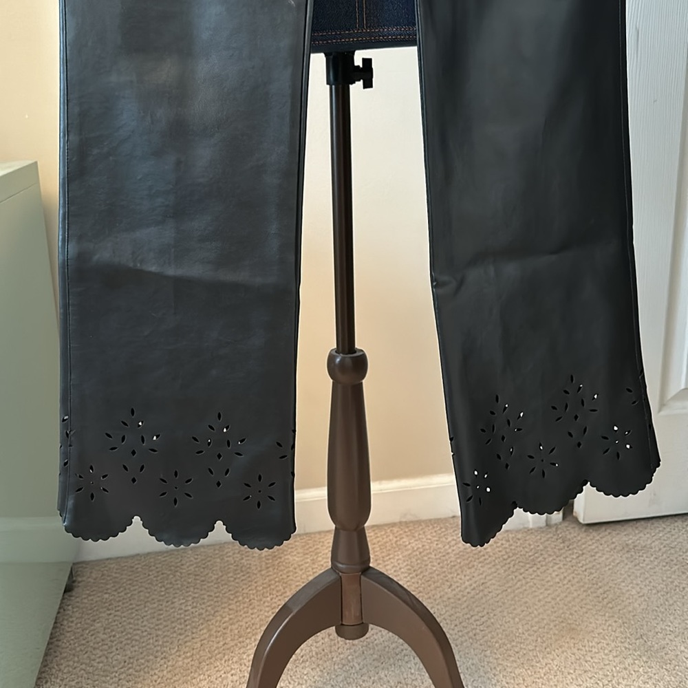Leather pants - Picture 2 of 2